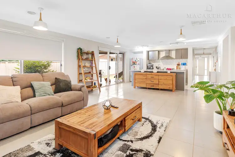 Second view of Homely house listing, 3 Mulberrygong Court, Gobbagombalin NSW 2650
