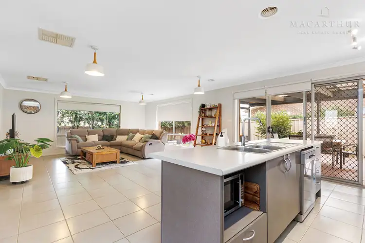 Fifth view of Homely house listing, 3 Mulberrygong Court, Gobbagombalin NSW 2650