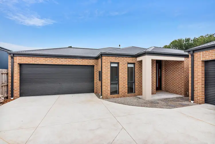 Main view of Homely house listing, 2/50 Coveside Avenue, Safety Beach VIC 3936