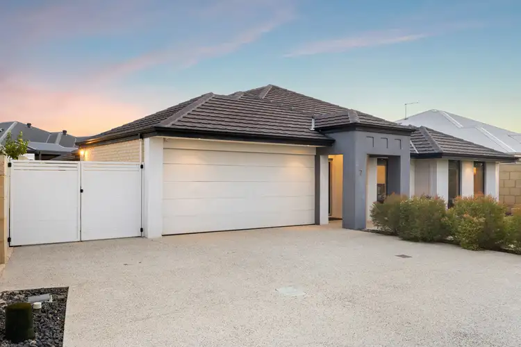 Third view of Homely house listing, 7 Flagstaff Crest, Secret Harbour WA 6173