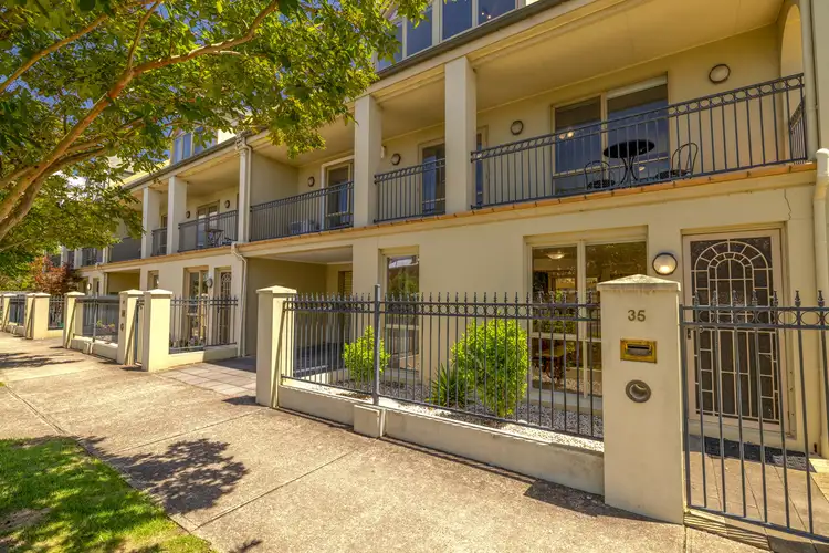 35 Desailly Street, Sale VIC 3850
