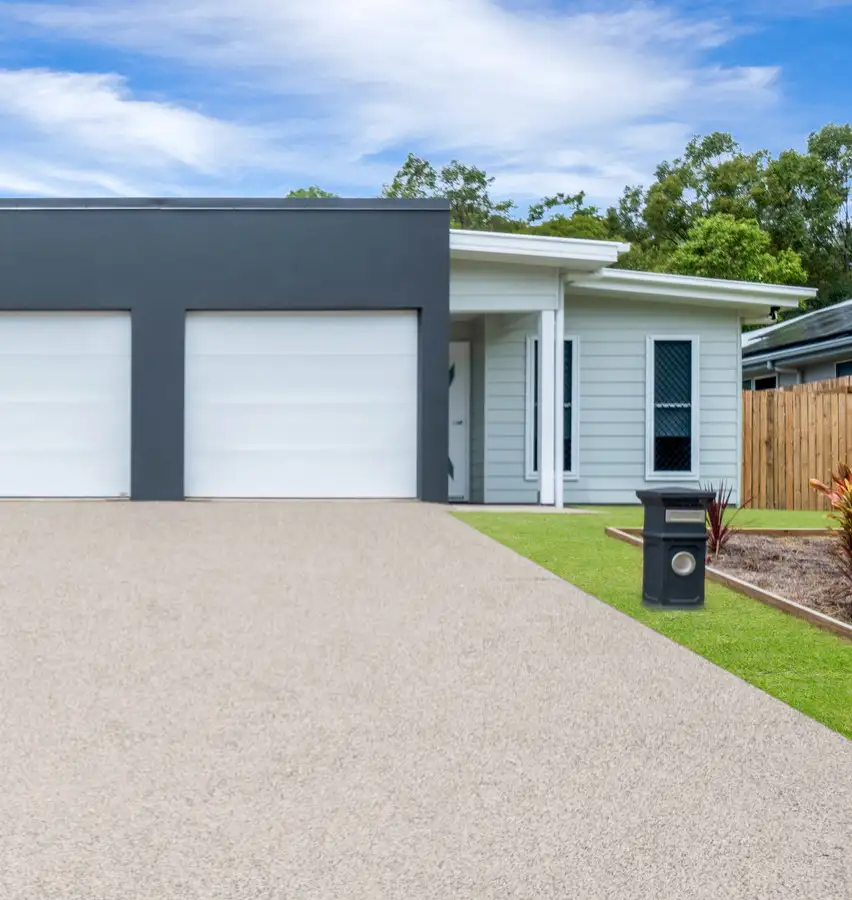 Main view of Homely unit listing, 2/11 Valley Place, Hidden Valley QLD 4703