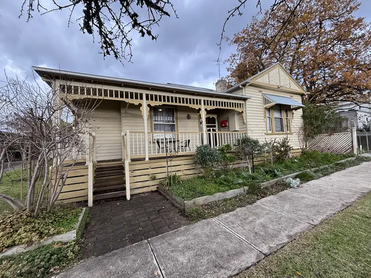 28 Lonsdale Street, Hamilton VIC 3300