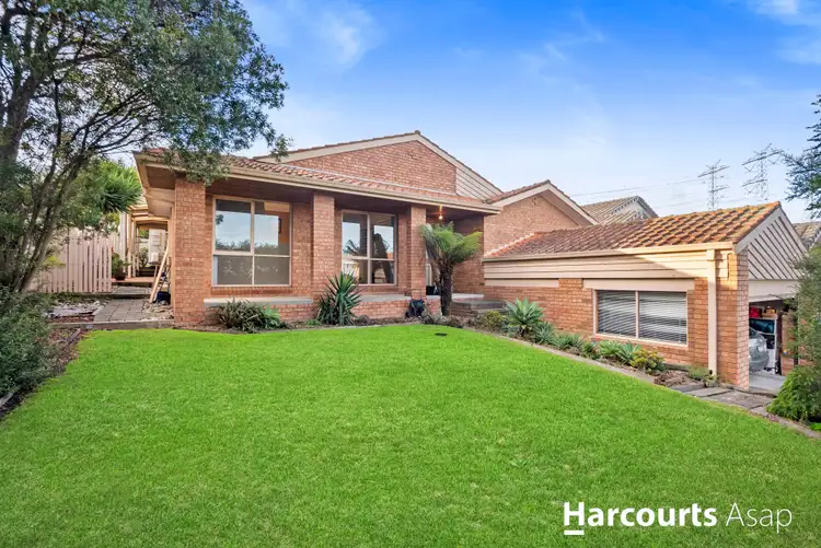 101 Gleneagles Drive, Endeavour Hills VIC 3802