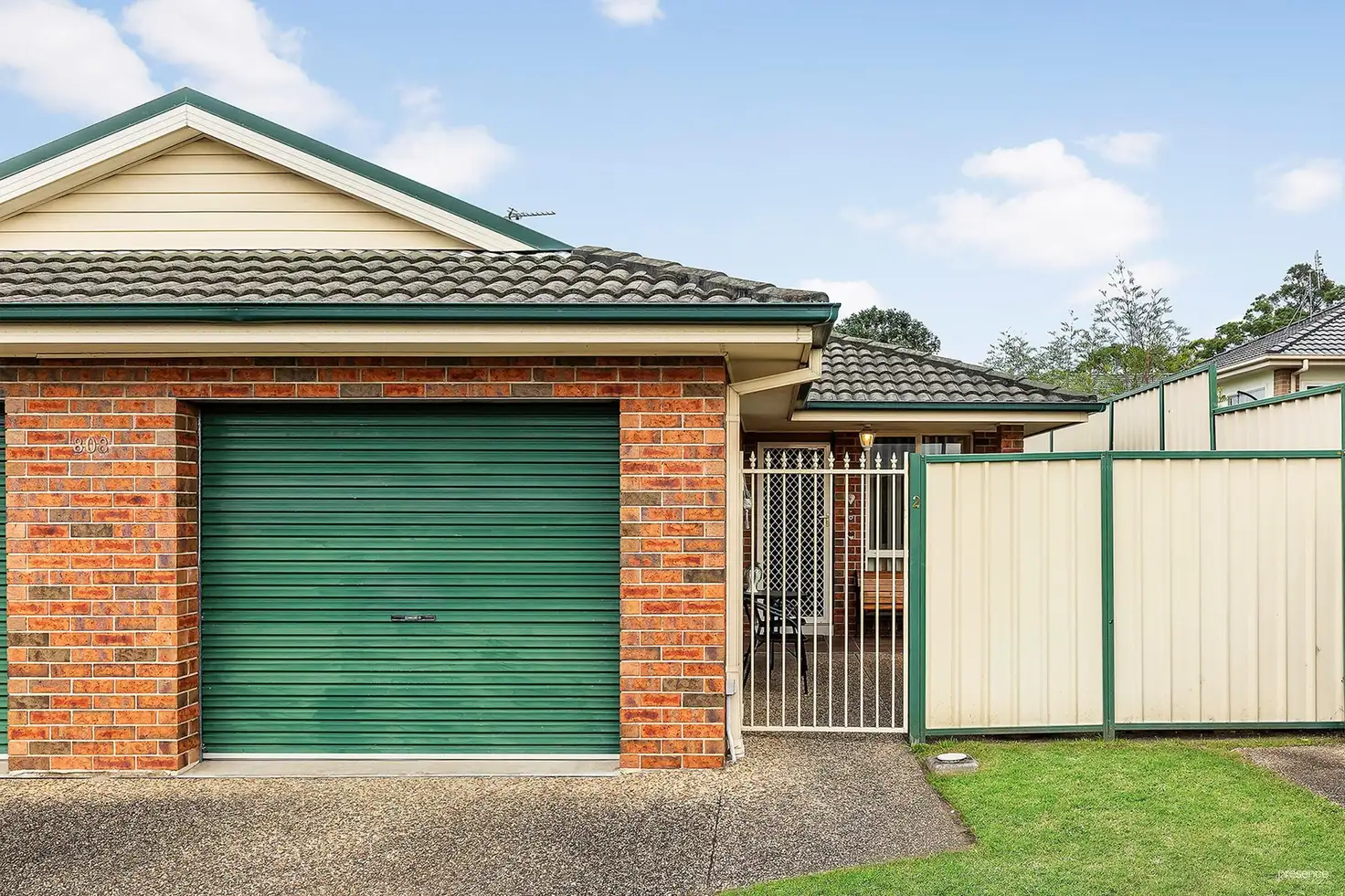 Main view of Homely unit listing, 2/808 Main Road, Edgeworth NSW 2285