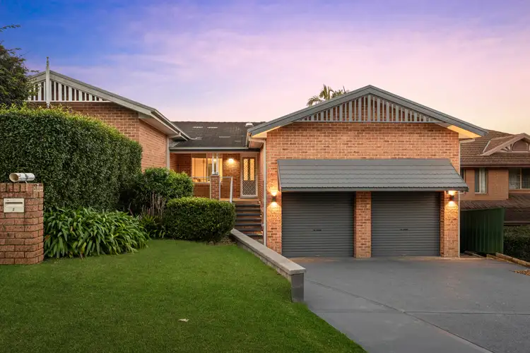 2/1 Rembrae Drive, Green Point NSW 2251