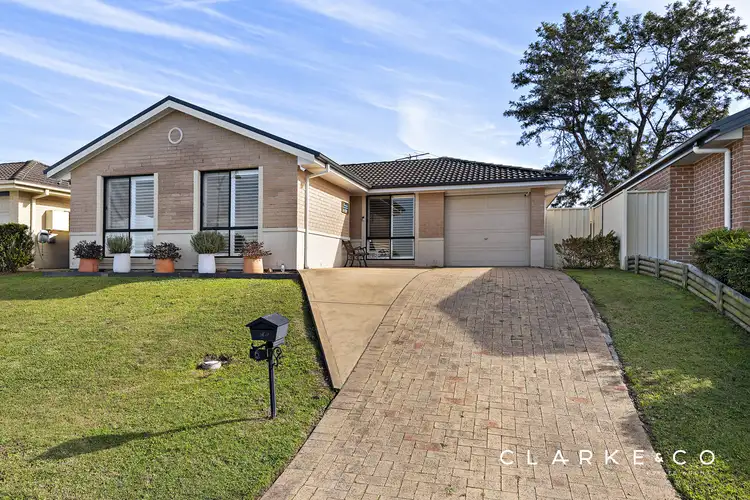 6 Bendtree Cove, Thornton NSW 2322