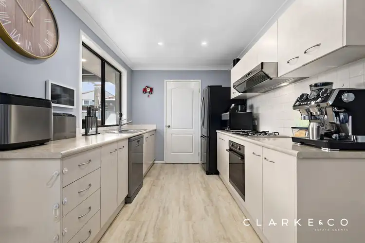 Fourth view of Homely house listing, 6 Bendtree Cove, Thornton NSW 2322