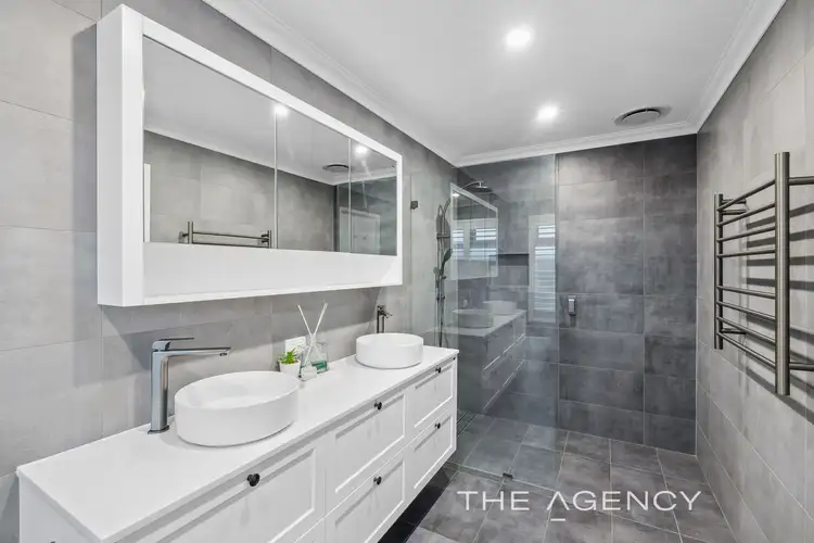 Sixth view of Homely house listing, 3 Calita Pass, Carramar WA 6031