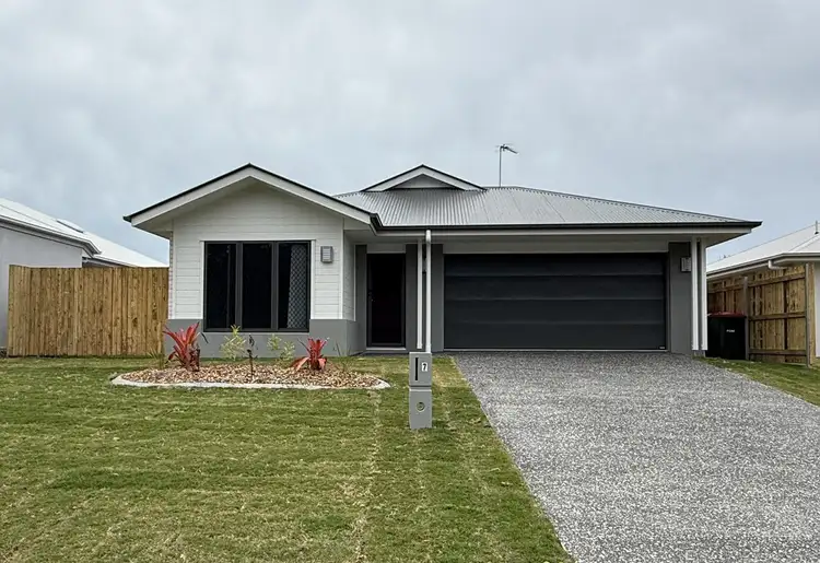 7 Dorrigo Court, Eli Waters QLD 4655