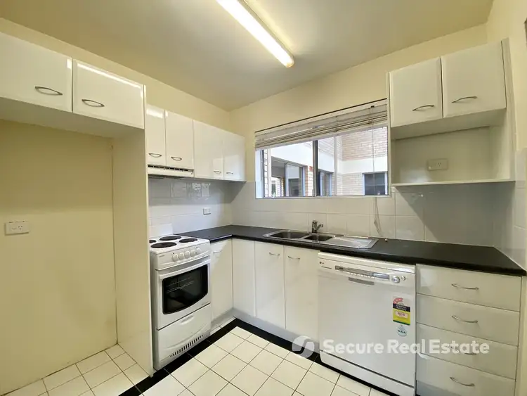 3/41 Swann Road, Taringa QLD 4068