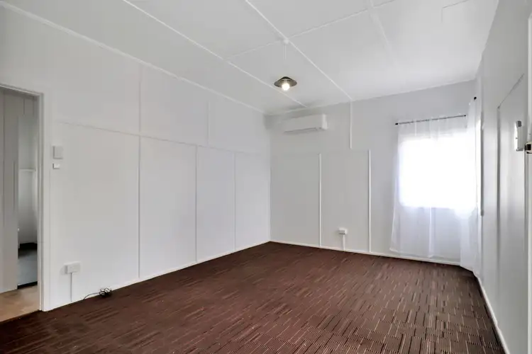 Second view of Homely house listing, 98 Lock Street, Stanthorpe QLD 4380