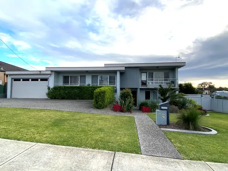 31 Farquhar Street, Wingham NSW 2429