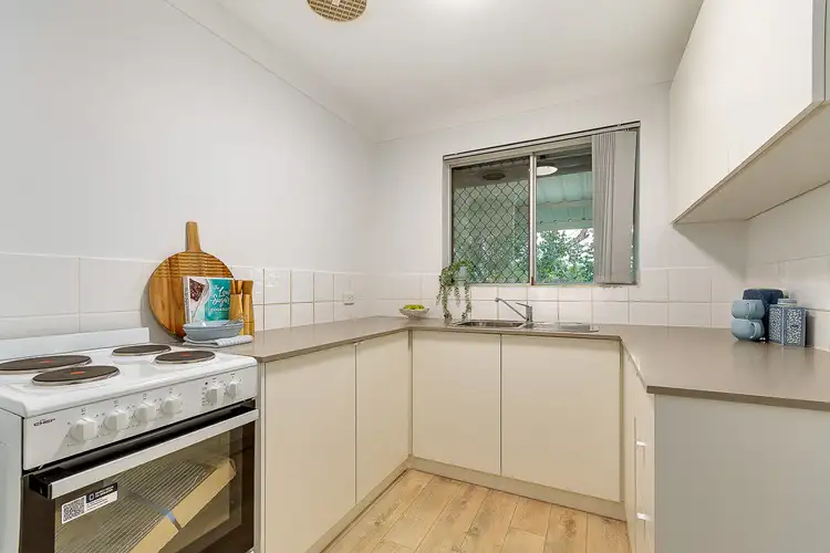 Sixth view of Homely semi-detached listing, 20 Shiel Way, Hamersley WA 6022