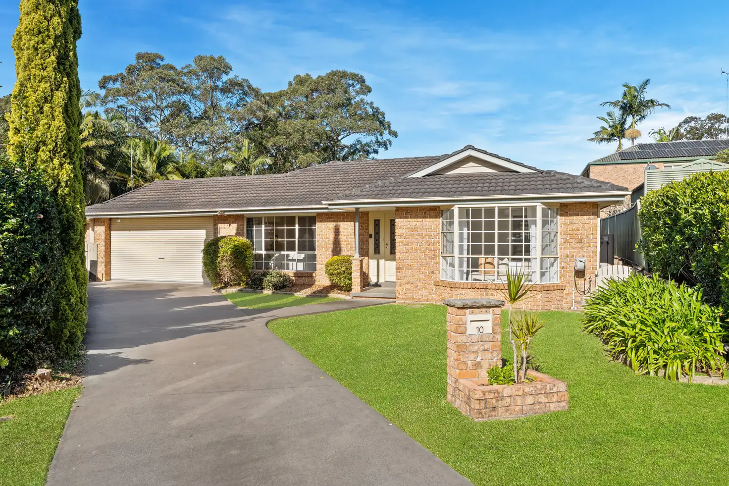Main view of Homely house listing, 10 Poplar Close, Springfield NSW 2250