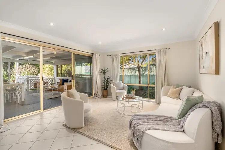 Fourth view of Homely house listing, 10 Poplar Close, Springfield NSW 2250