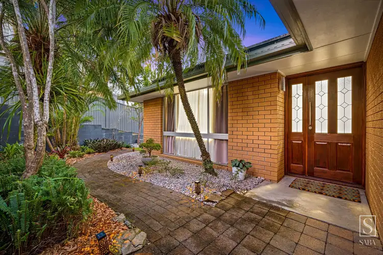 27 Harans Street, Jamboree Heights QLD 4074