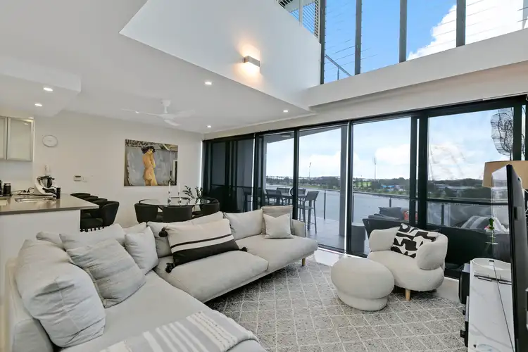 144/21 Innovation Parkway, Birtinya QLD 4575