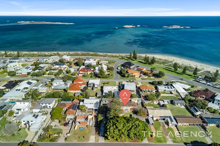 Third view of Homely unit listing, 4/9-11 Gloucester Avenue, Shoalwater WA 6169