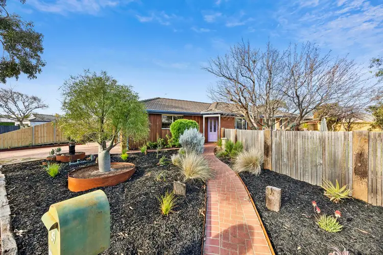 39 Boscarne Avenue, Torquay VIC 3228