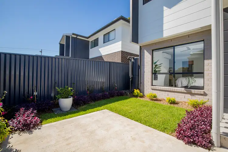 Second view of Homely house listing, 2/5 Sneddon Court, Boolaroo NSW 2284