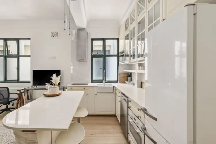Third view of Homely apartment listing, 2/12 Royston Street, Darlinghurst NSW 2010