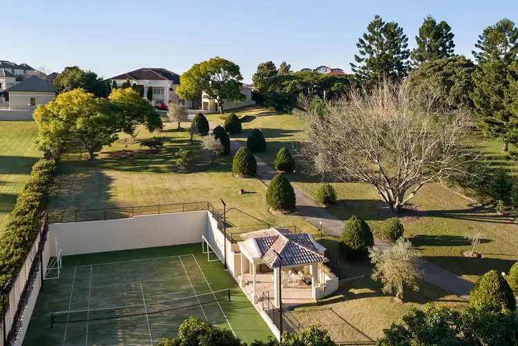 109 Herron Road, Pullenvale QLD 4069