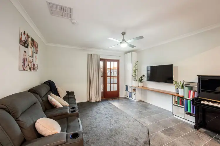 Sixth view of Homely house listing, 5 Gilbert Street, Wodonga VIC 3690
