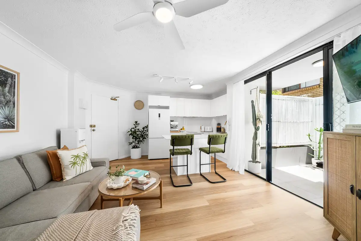 Main view of Homely apartment listing, 3/15 Britannia Avenue, Broadbeach QLD 4218