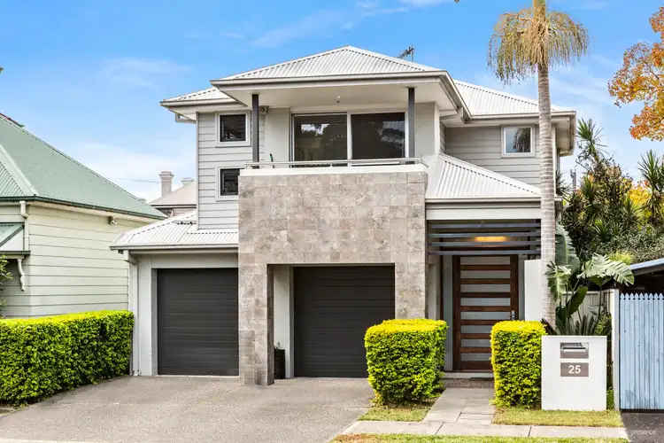 25 Cameron Street, Hamilton NSW 2303