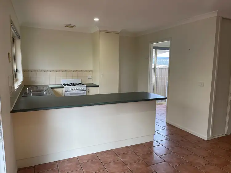 Fifth view of Homely house listing, 4 Butterworth Place, Wodonga VIC 3690