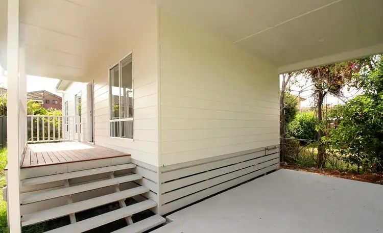 5A Pamrick Crescent, Clontarf QLD 4019