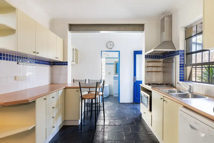 2/334 Stanmore Road, Petersham NSW 2049