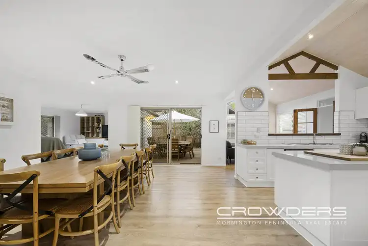 10 Iolanda Street, Rye VIC 3941