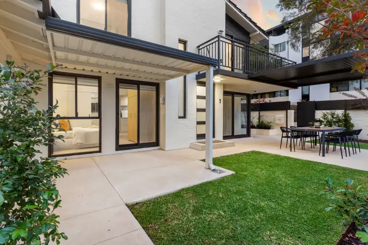 1/2 Taylor Street, Victoria Park WA 6100