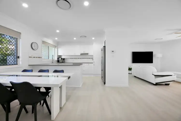 Fourth view of Homely house listing, 2 Sparrow Place, Burleigh Waters QLD 4220