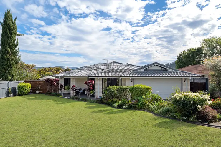 242 Kirralee Crescent, Upper Kedron QLD 4055