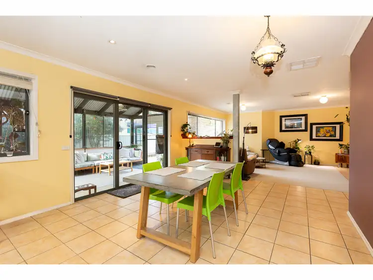 Sixth view of Homely house listing, 11 Winnell Court, Thurgoona NSW 2640