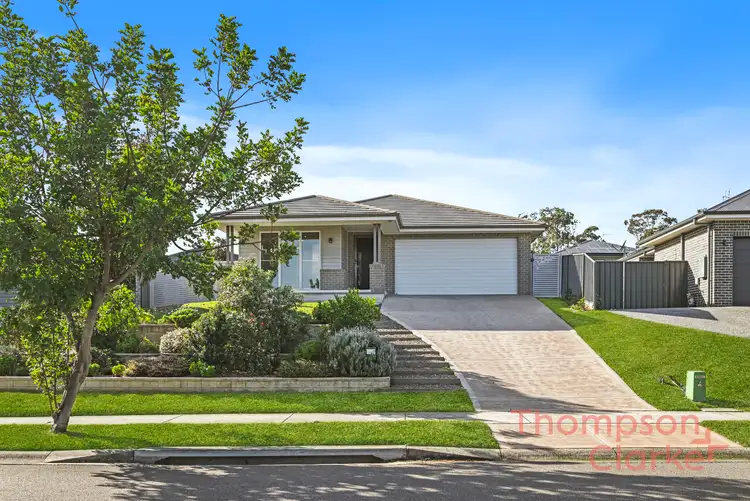 39 Grand Parade, Rutherford NSW 2320