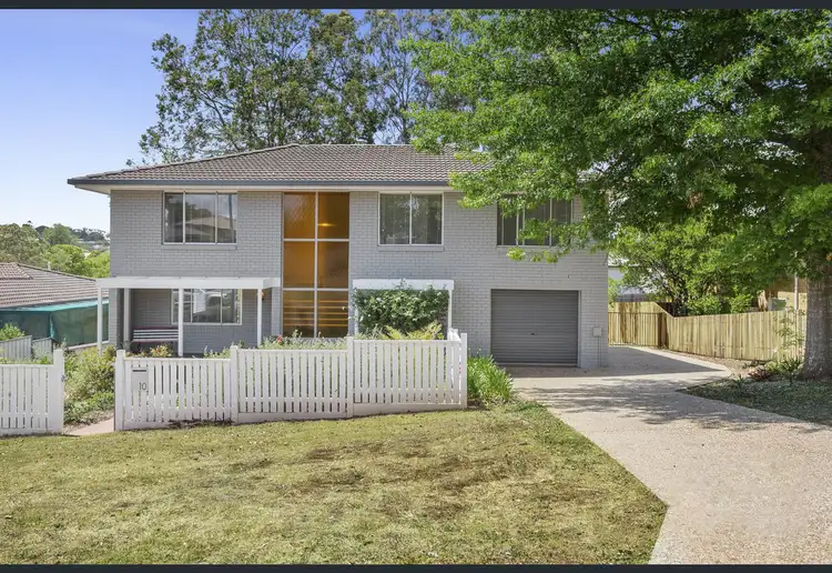 10 Catto Street, Centenary Heights QLD 4350