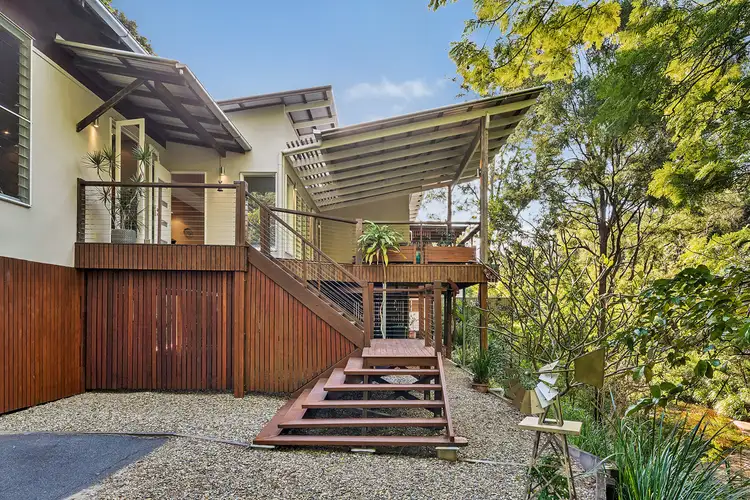 9 Church Street, Samford Village QLD 4520