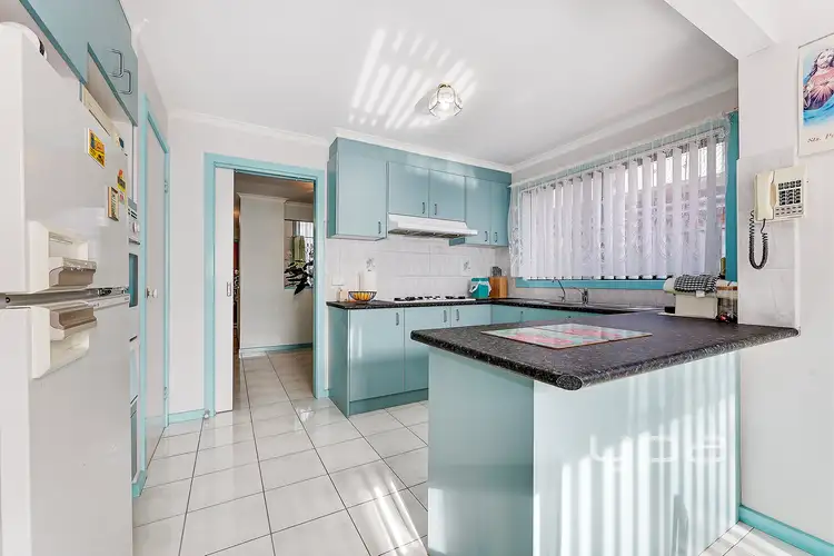 Sixth view of Homely house listing, 2 Mirstan Court, Hillside VIC 3037