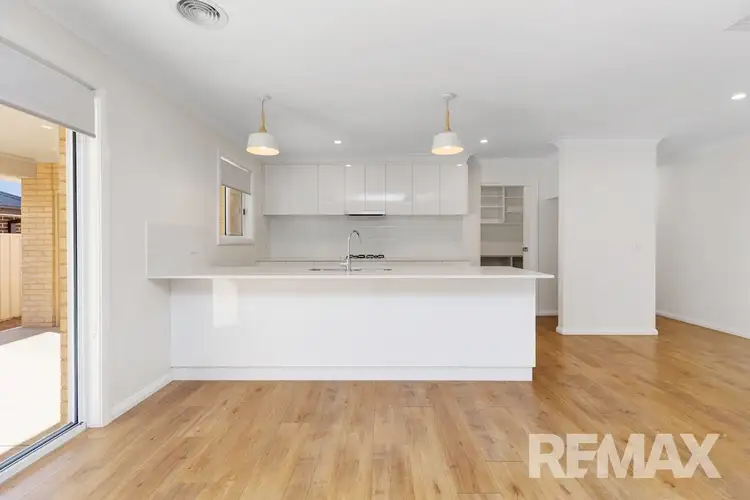 Fifth view of Homely other listing, 19 Thane Court, Lloyd NSW 2650