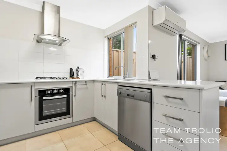 Fifth view of Homely house listing, 3/383 Carrington Street, Hamilton Hill WA 6163