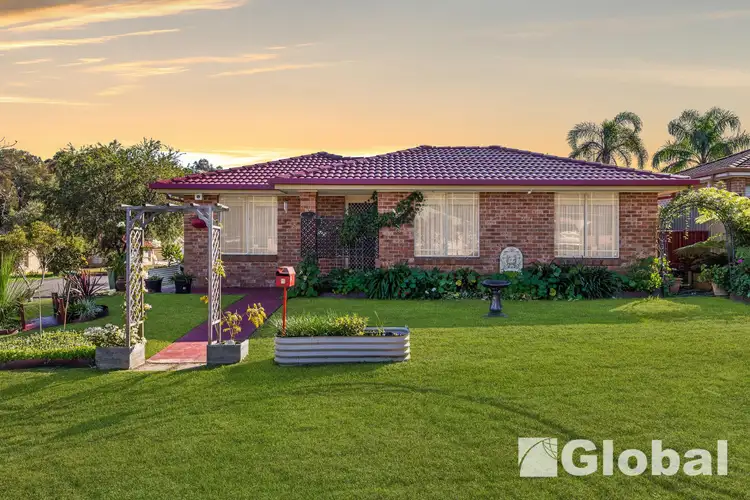 2 Glading Close, Lake Haven NSW 2263