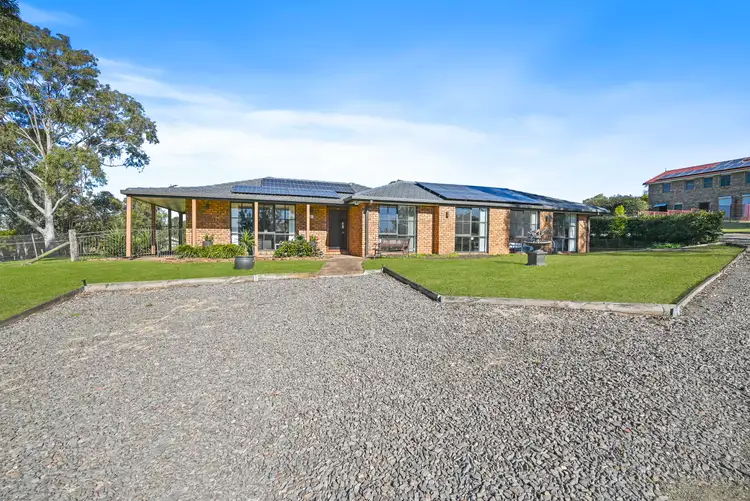 4 Camilla Close, Windella NSW 2320