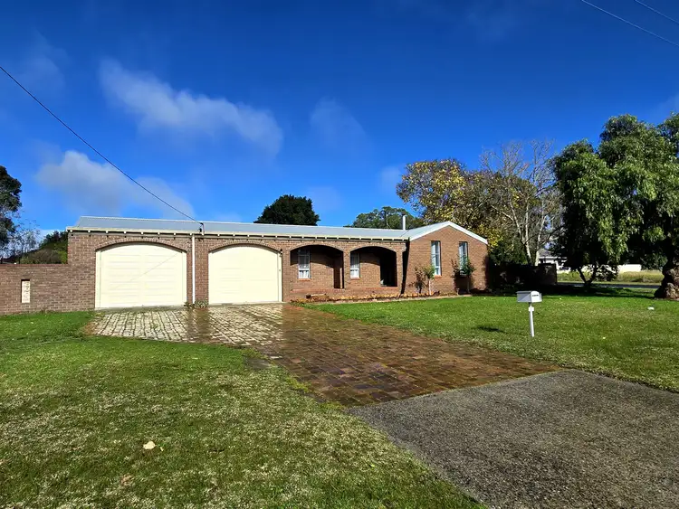 31 Rae Street, Manjimup WA 6258