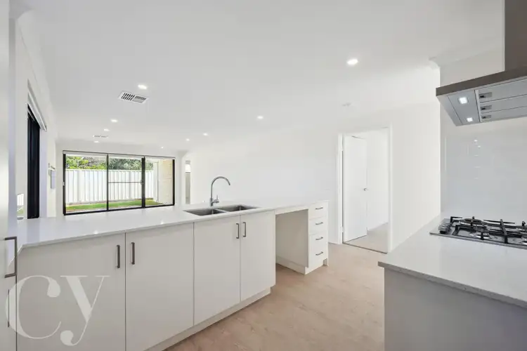 5/11 Weston Street, Maddington WA 6109