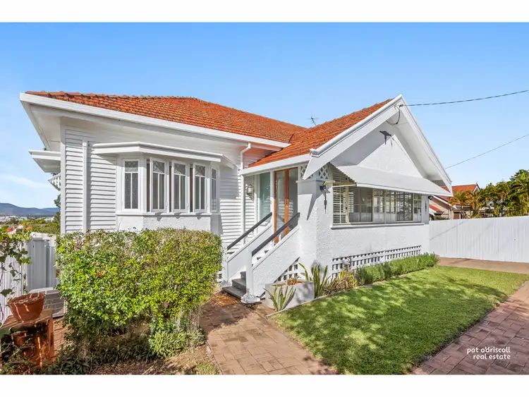 27 Agnes Street, The Range QLD 4700
