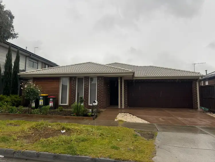 18 Tivoli Way, Mickleham VIC 3064